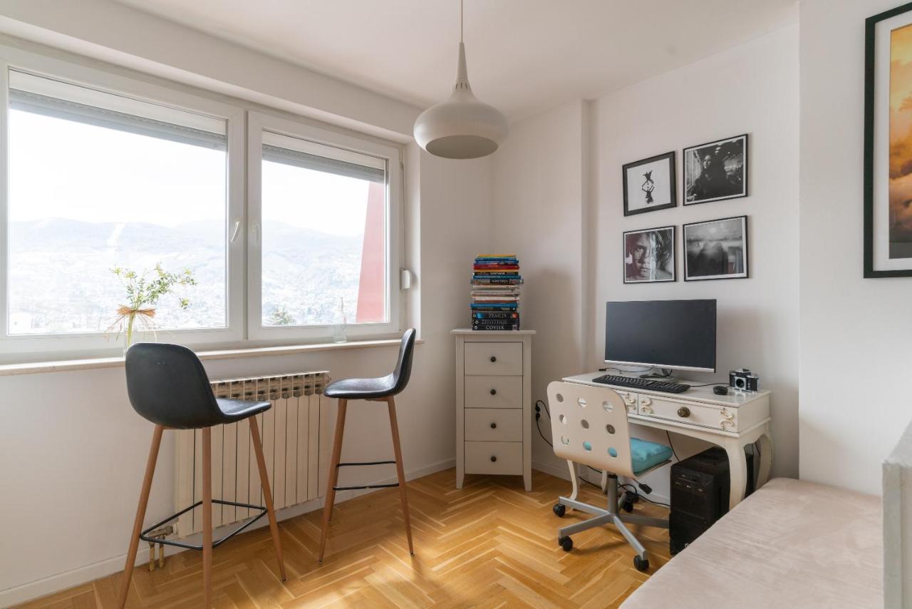 Oz Apartment Sarajevo - Amazing View - 5 Min. From Center Ngoại thất bức ảnh