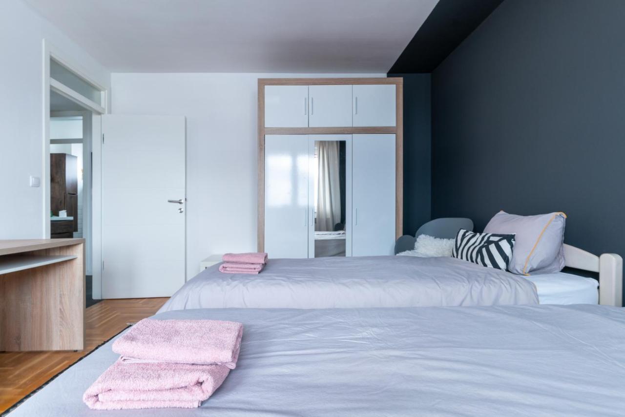 Oz Apartment Sarajevo - Amazing View - 5 Min. From Center Ngoại thất bức ảnh